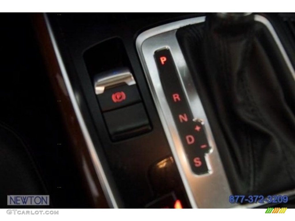 2009 Q5 3.2 Premium Plus quattro - Ice Silver Metallic / Black photo #54