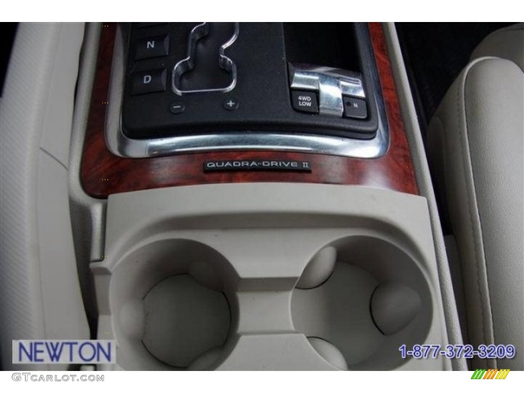 2007 Commander Limited 4x4 - Red Rock Pearl / Dark Khaki/Light Graystone photo #35