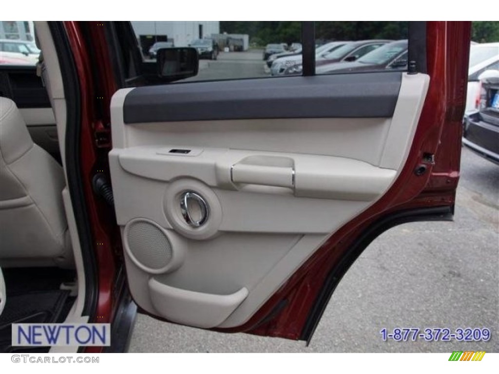 2007 Commander Limited 4x4 - Red Rock Pearl / Dark Khaki/Light Graystone photo #45