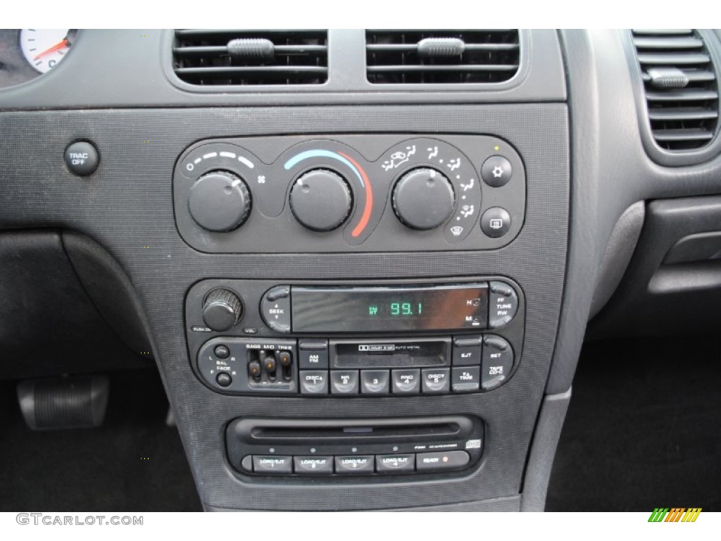 2001 Dodge Intrepid R/T Controls Photos