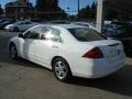 2006 Taffeta White Honda Accord SE Sedan  photo #7