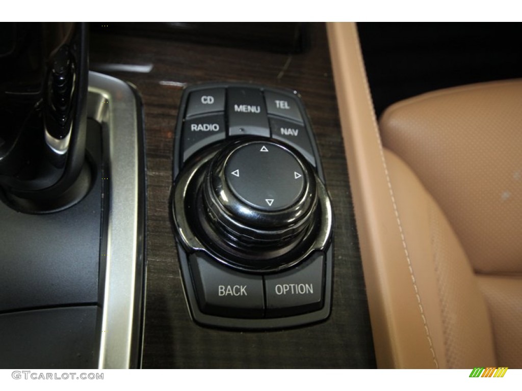 2009 BMW 7 Series 750Li Sedan Controls Photo #69049373