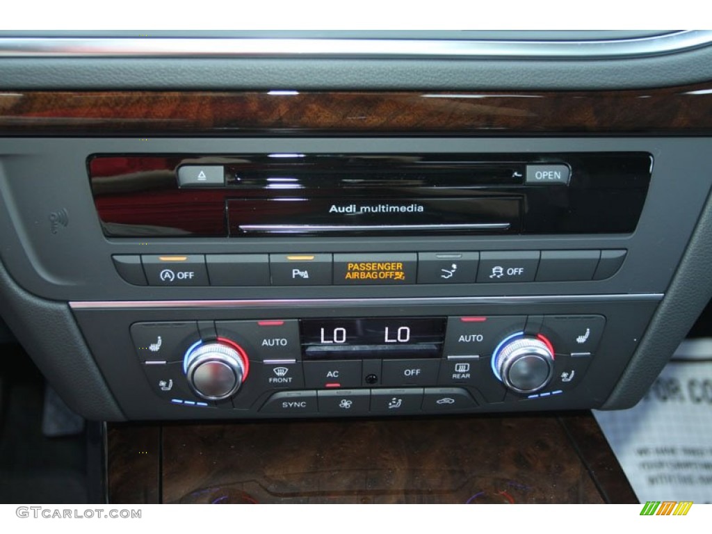 2013 Audi A7 3.0T quattro Prestige Controls Photo #69049843