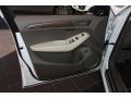 Ibis White - Q5 3.2 FSI quattro Photo No. 10