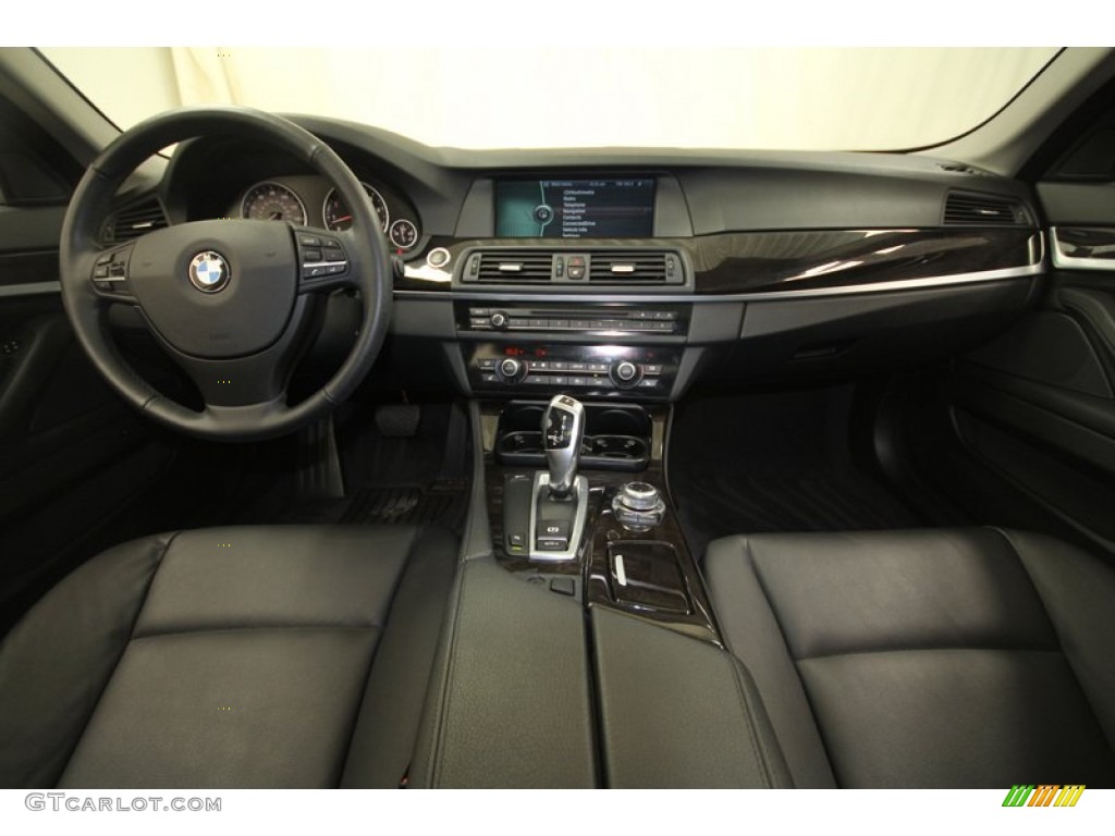 2011 BMW 5 Series 535i Sedan Black Dashboard Photo #69051764
