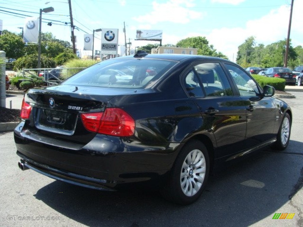 2009 3 Series 328xi Sedan - Black Sapphire Metallic / Black photo #4