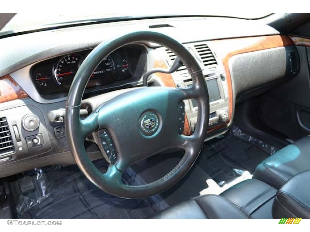 2007 Cadillac DTS Sedan Ebony Dashboard Photo #69055567