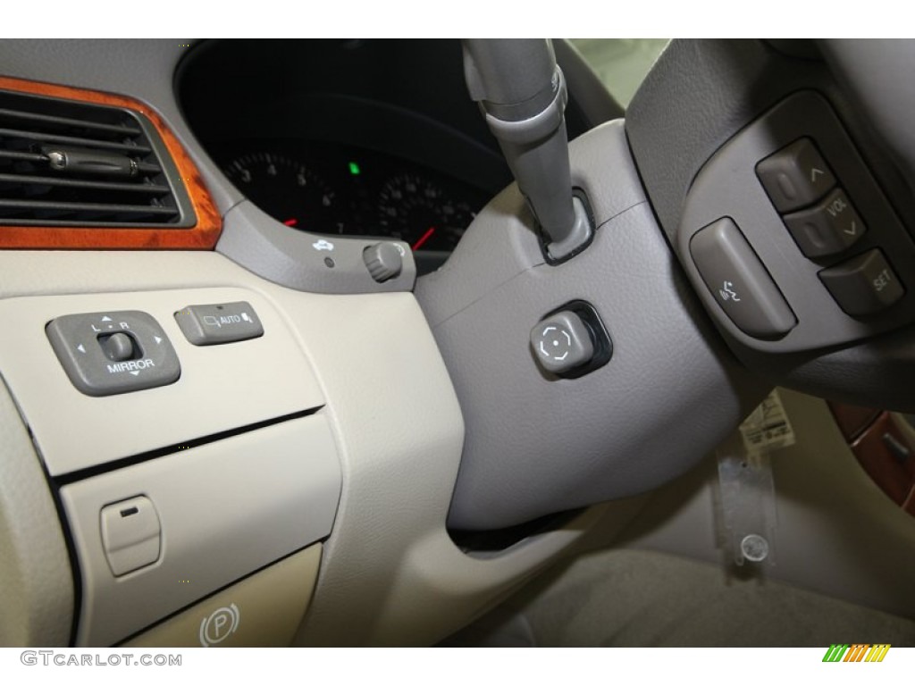 2001 Lexus LS 430 Controls Photo #69056852