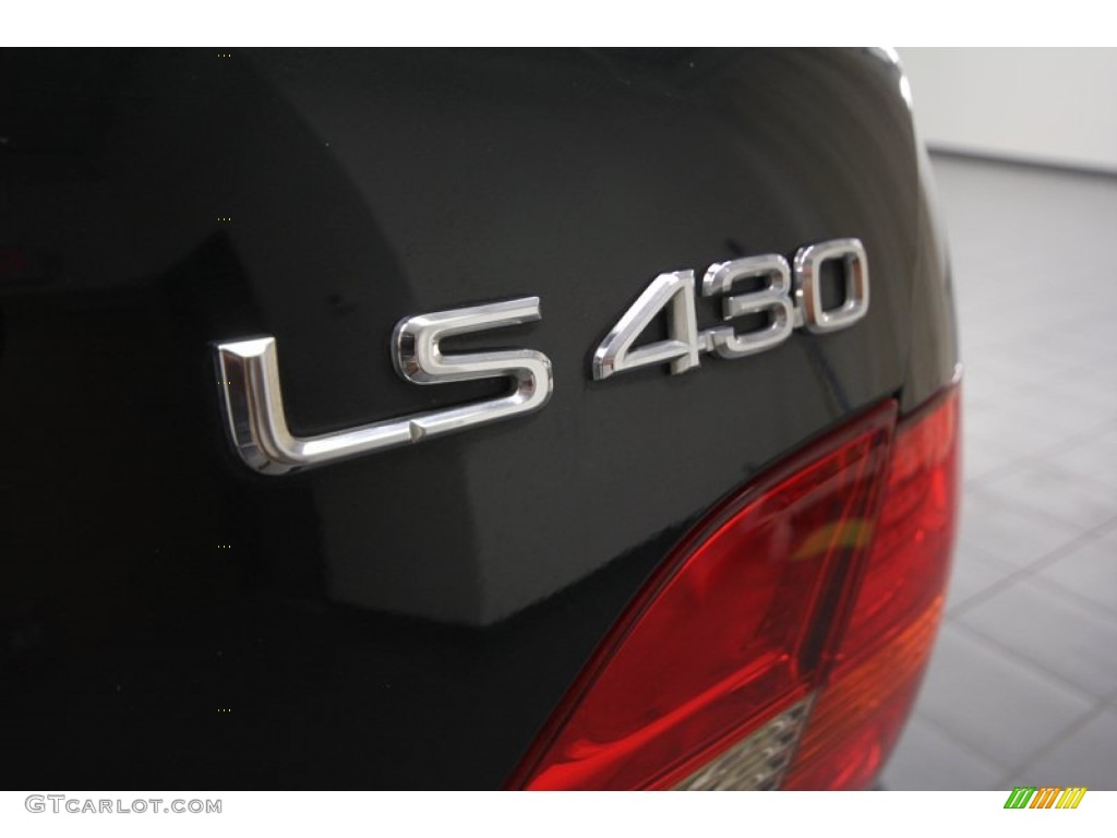 2001 Lexus LS 430 Marks and Logos Photos