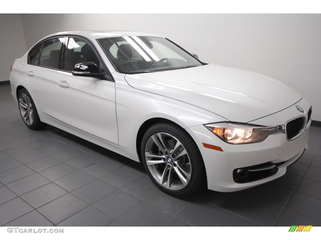Mineral White Metallic 2013 BMW 3 Series 328i Sedan Exterior Photo #69057302