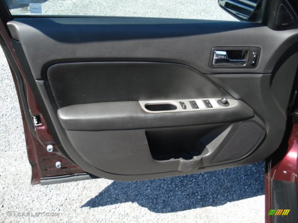 2011 Fusion SEL V6 - Bordeaux Reserve Metallic / Charcoal Black photo #12