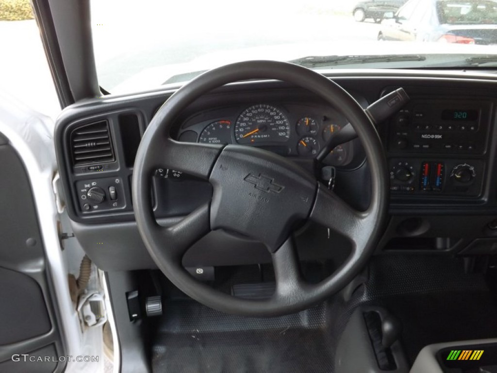 2006 Chevrolet Silverado 2500HD LS Extended Cab 4x4 Dark Charcoal Steering Wheel Photo #69060383
