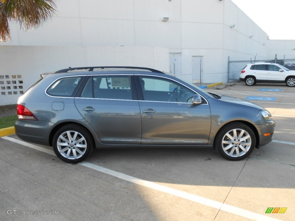 Platinum Gray Metallic 2013 Volkswagen Jetta TDI SportWagen Exterior Photo #69060578