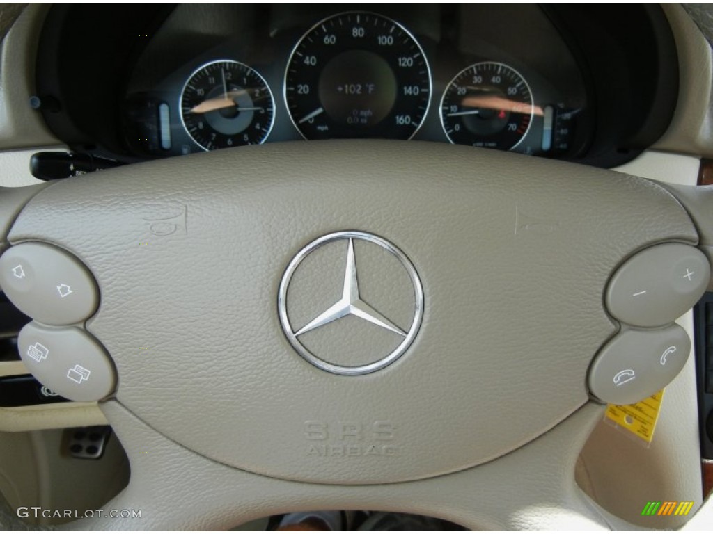 2007 Mercedes-Benz CLK 350 Coupe Controls Photos