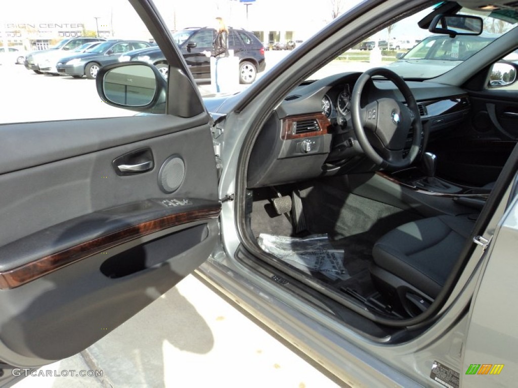 2010 3 Series 328i Sedan - Space Gray Metallic / Black photo #14