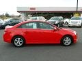 Victory Red - Cruze LT/RS Photo No. 2