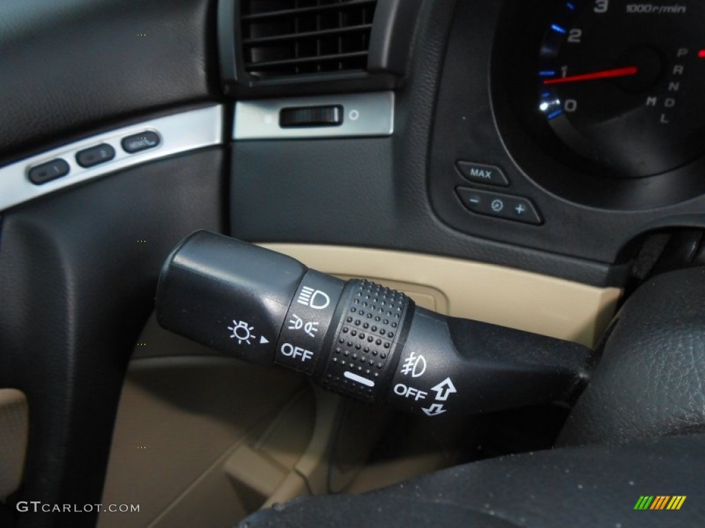 2005 Acura TL 3.2 Controls Photo #69068654