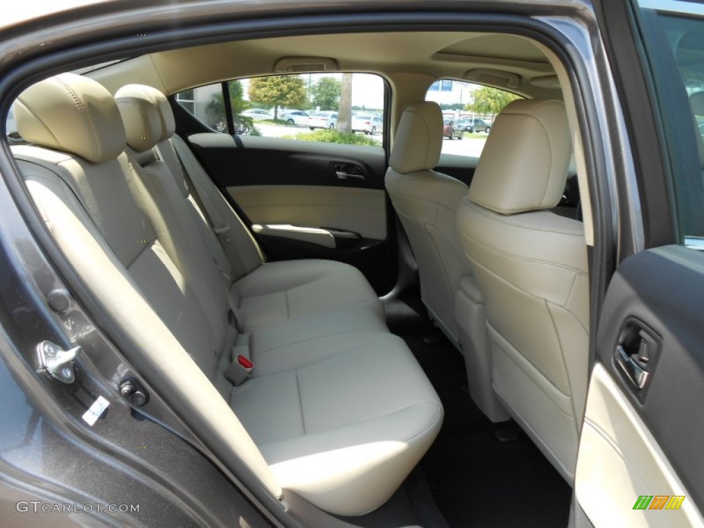 2013 Acura ILX 2.0L Technology Rear Seat Photo #69069380