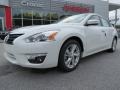 2013 Pearl White Nissan Altima 2.5 SL  photo #1