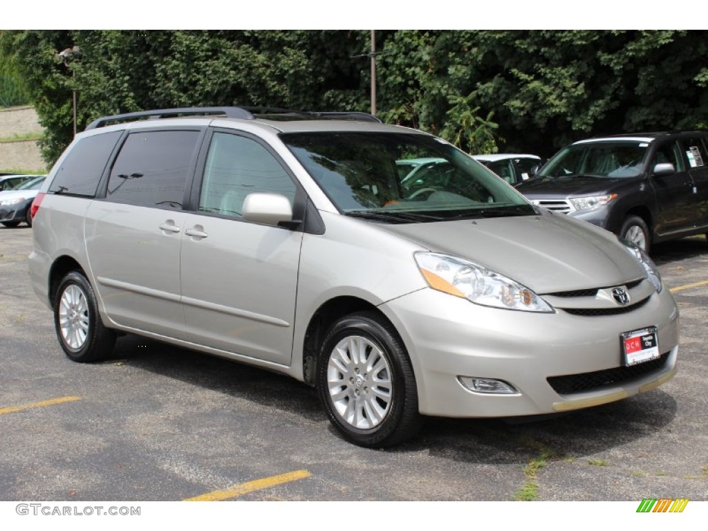 2008 Sienna Limited AWD - Silver Shadow Pearl / Stone photo #1