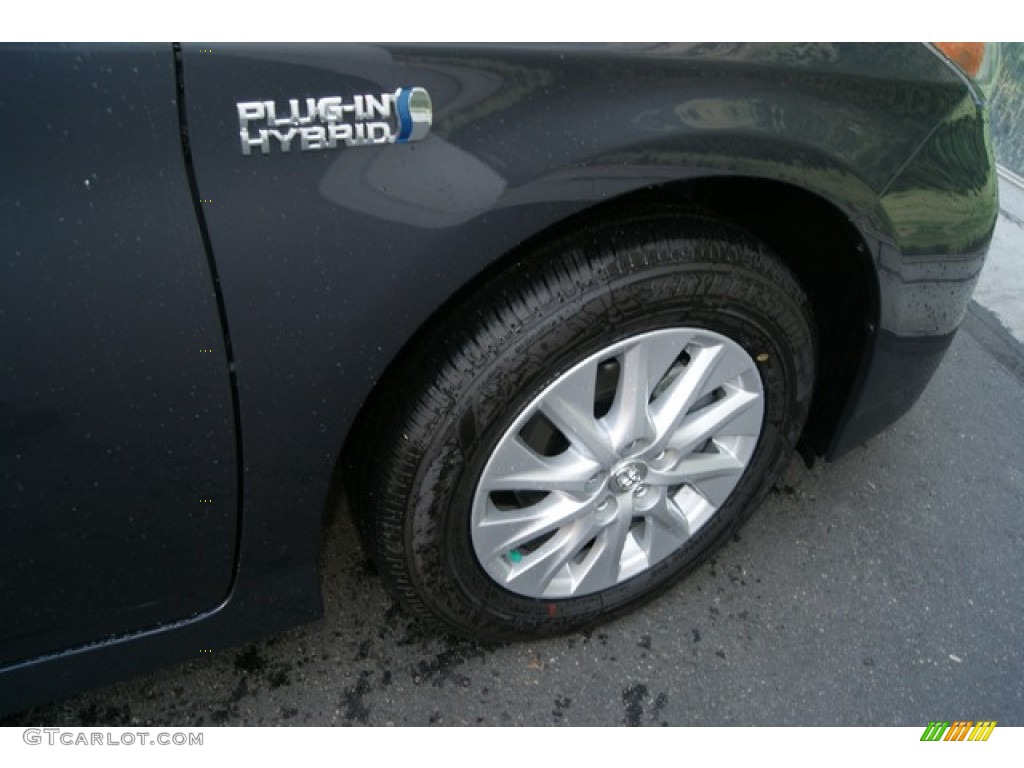2012 Toyota Prius Plug-in Hybrid Wheel Photo #69079157