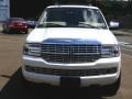 White Platinum Metallic Tri-Coat - Navigator 4x4 Photo No. 3