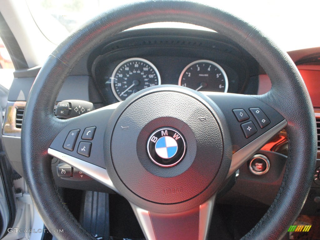 2007 BMW 5 Series 550i Sedan Black Steering Wheel Photo #69079385
