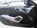 Ultra Black - Veloster  Photo No. 8