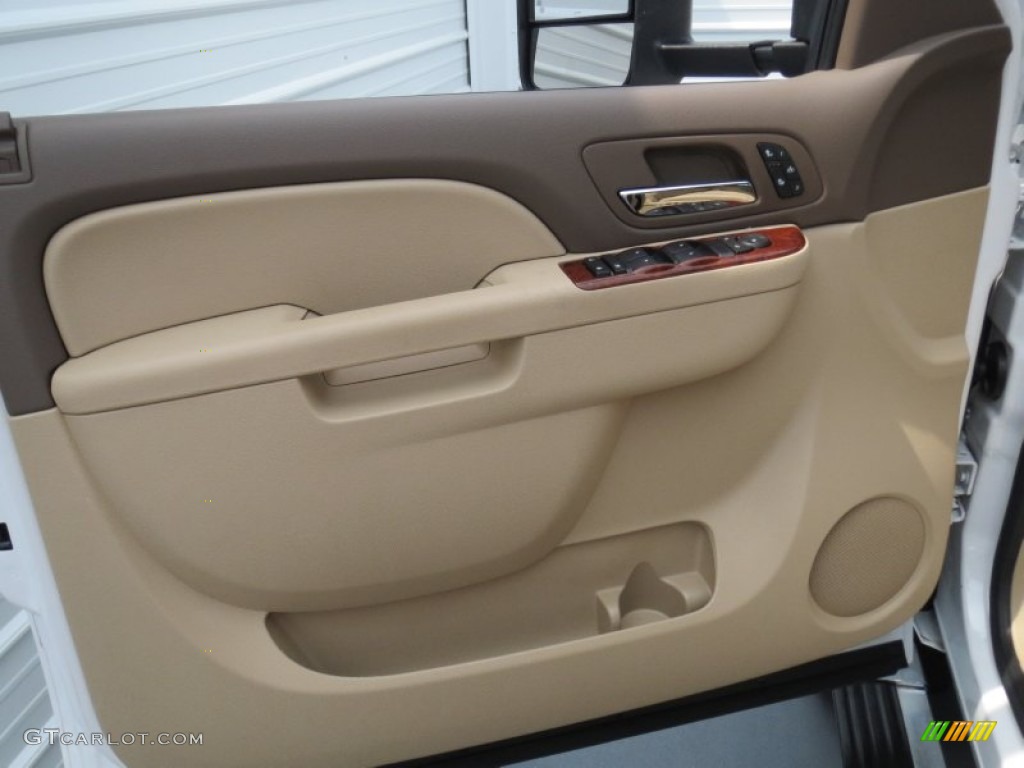 2010 Chevrolet Silverado 2500HD LTZ Crew Cab 4x4 Light Cashmere/Dark Cashmere Door Panel Photo #69081635