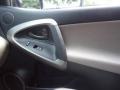 Blizzard Pearl White - RAV4 4WD Photo No. 25
