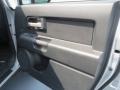 Titanium Metallic - FJ Cruiser  Photo No. 19