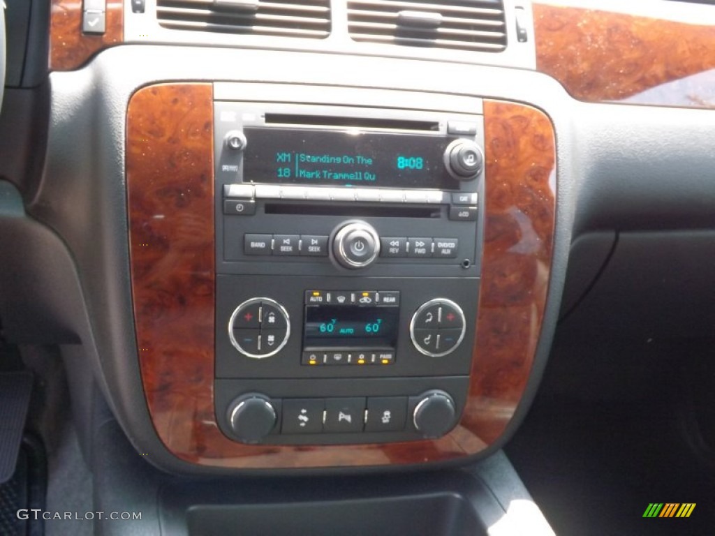 2013 Chevrolet Tahoe LT Controls Photo #69083135