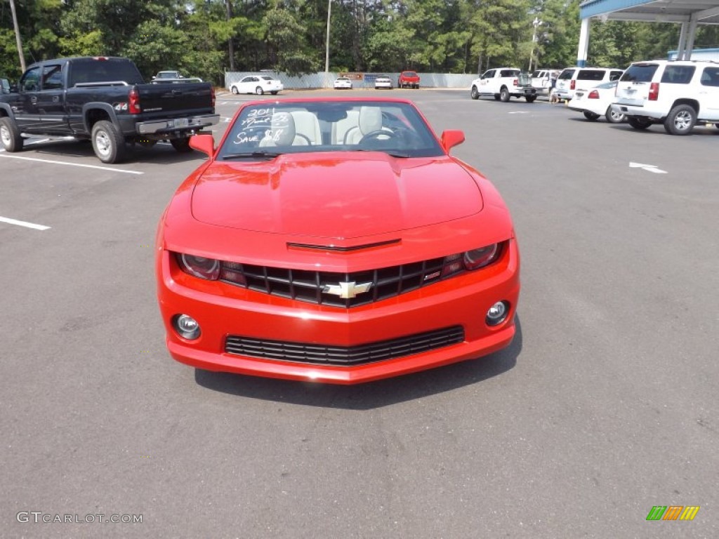 2011 Camaro SS/RS Convertible - Victory Red / Beige photo #8