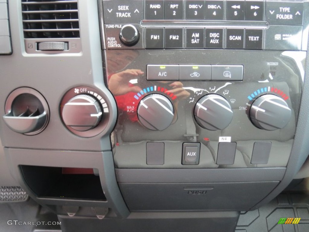 2012 Tundra Double Cab - Magnetic Gray Metallic / Graphite photo #26