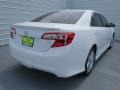 Super White - Camry SE Photo No. 3