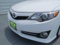 Super White - Camry SE Photo No. 9