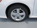Super White - Camry SE Photo No. 10
