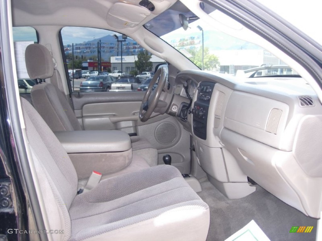 2004 Ram 1500 SLT Quad Cab 4x4 - Black / Dark Slate Gray photo #7