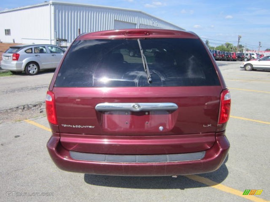 2003 Town & Country LX - Deep Molten Red Pearl / Taupe photo #4