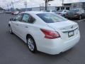 Pearl White - Altima 2.5 SV Photo No. 5