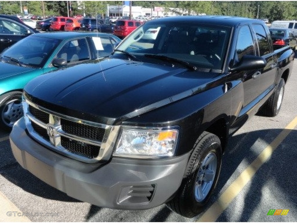 Brilliant Black Dodge Dakota