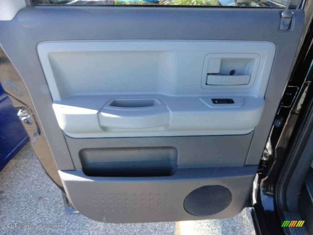 2008 Dakota ST Crew Cab 4x4 - Brilliant Black / Dark Slate Gray/Medium Slate Gray photo #10