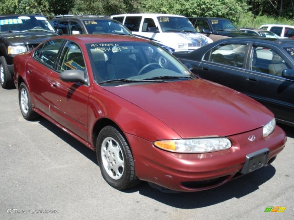 2001 Alero GX Sedan - Ruby Red / Pewter photo #3