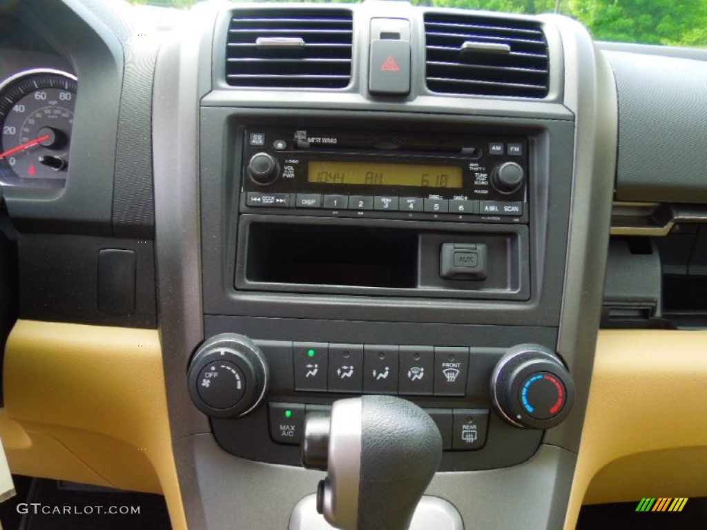 2010 Honda CR-V LX Controls Photo #69094898