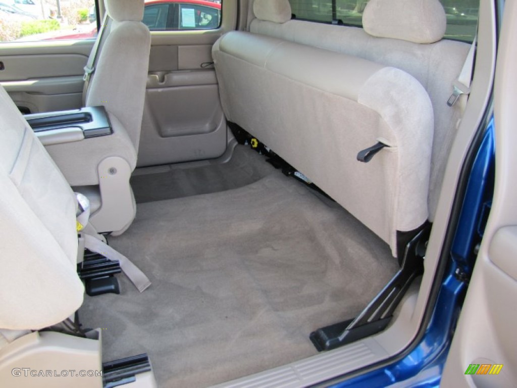 2004 Chevrolet Silverado 1500 LS Extended Cab 4x4 Rear Seat Photos