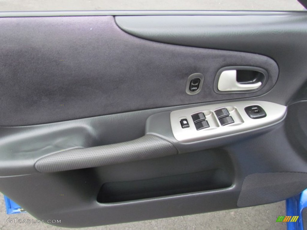 2003 Mazda Protege DX Gray Door Panel Photo #69097408