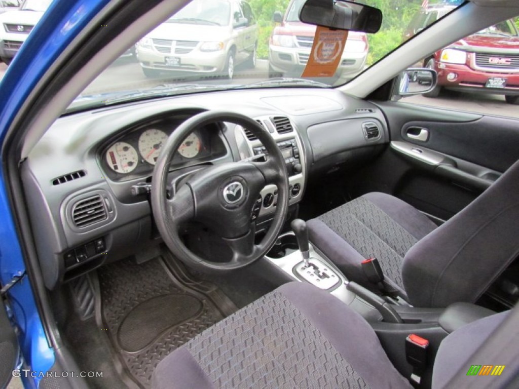 Gray Interior 2003 Mazda Protege DX Photo #69097413