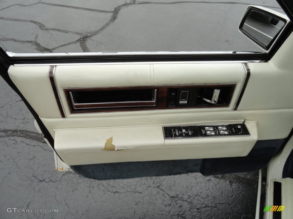 1992 Cadillac DeVille Sedan Door Panel Photos
