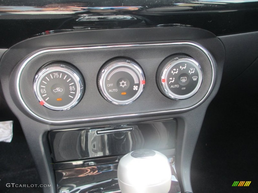 2012 Mitsubishi Lancer RALLIART AWD Controls Photo #69099242