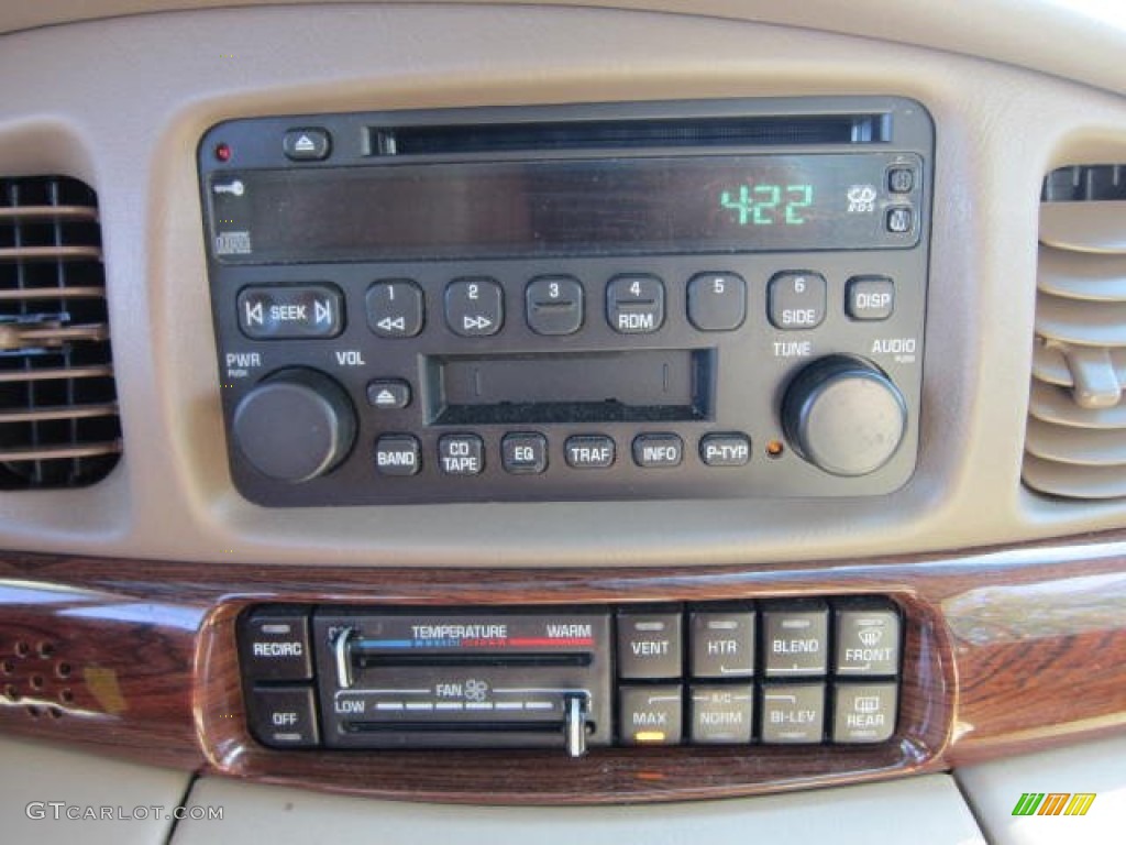 2005 Buick LeSabre Custom Audio System Photo #69099395